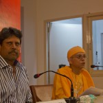 Shri Kapil Dev with Swami Shantatmanandaji at the Press Release program